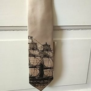 Silk necktie